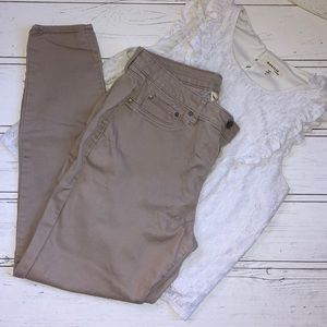 Kahki Jeggings, size 12